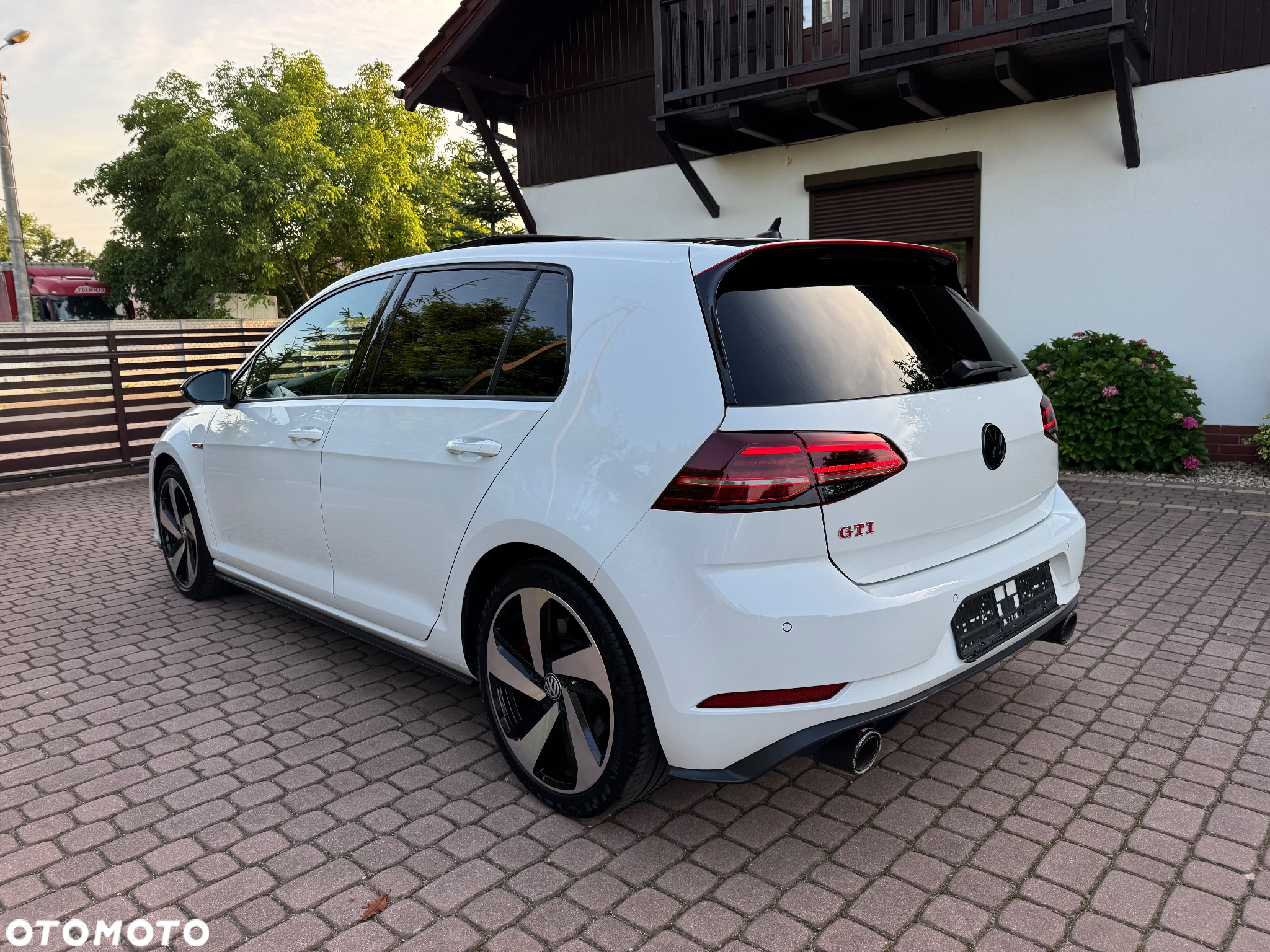 Volkswagen Golf VII 2.0 TSI BMT GTI Performance DSG - 3