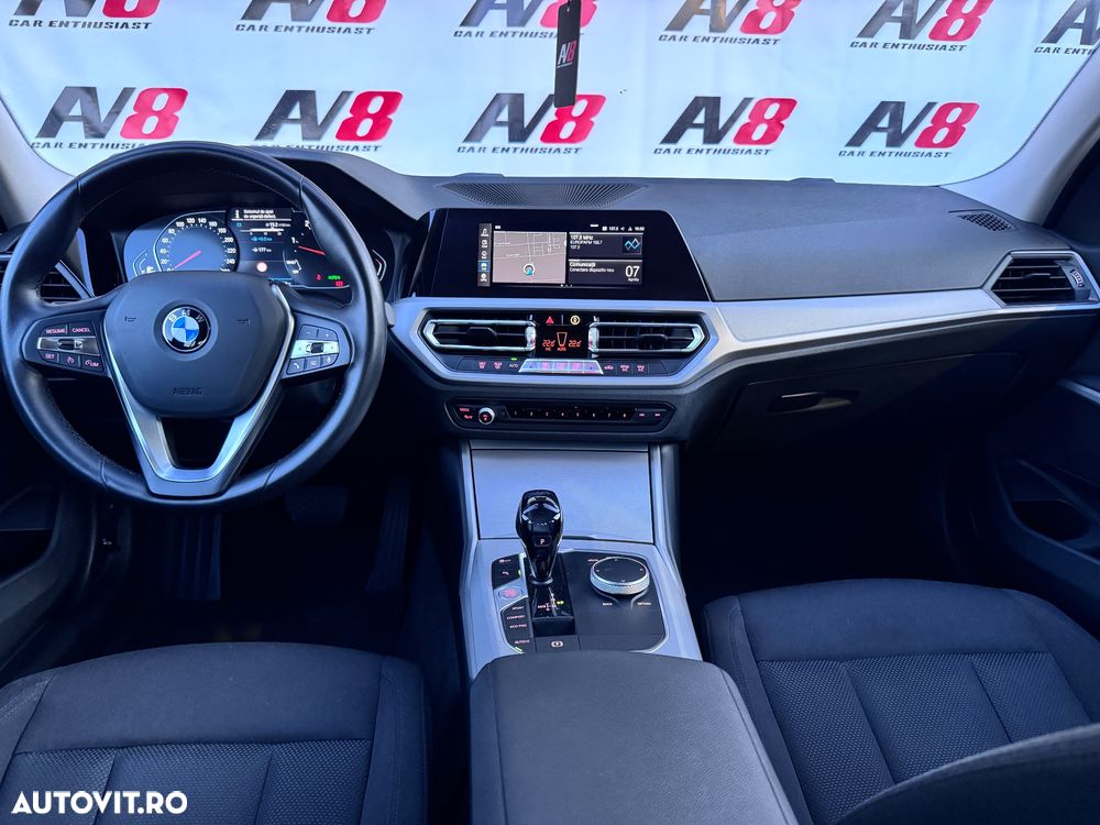 BMW Seria 3 320d xDrive AT MHEV - 6