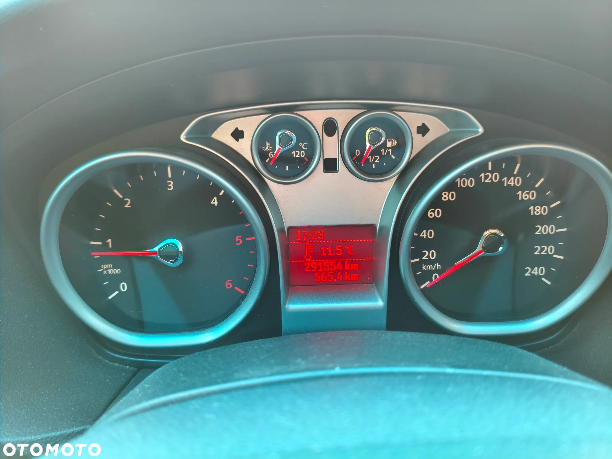 Ford Focus 2.0 TDCi DPF Trend - 10