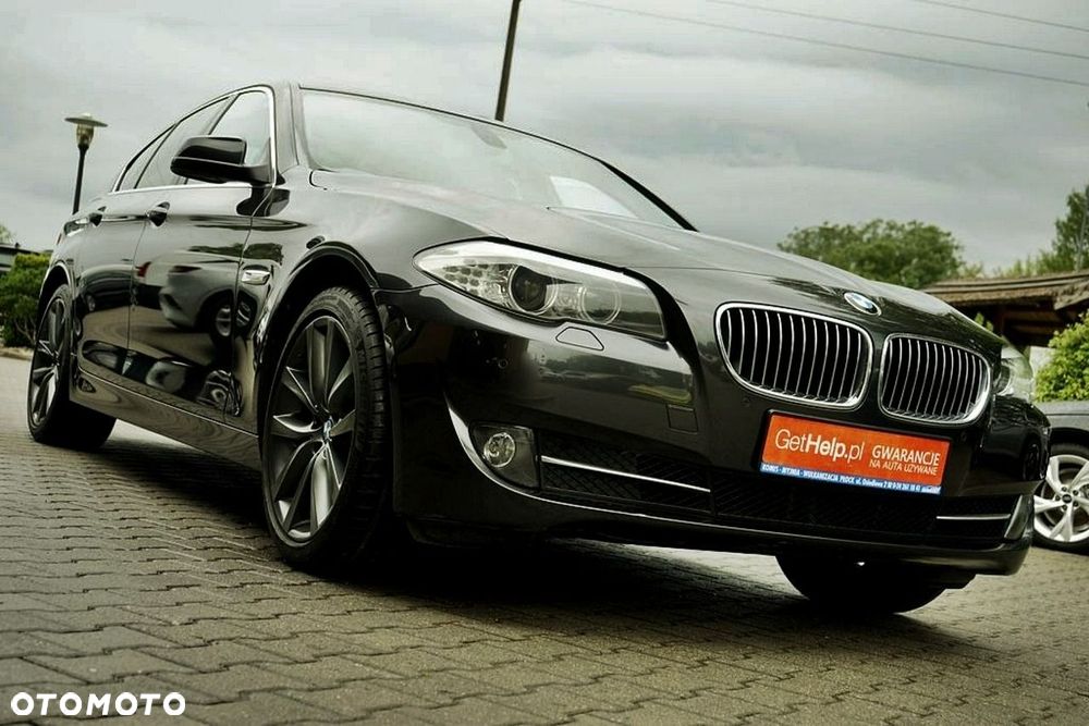 BMW Seria 5 525d - 2