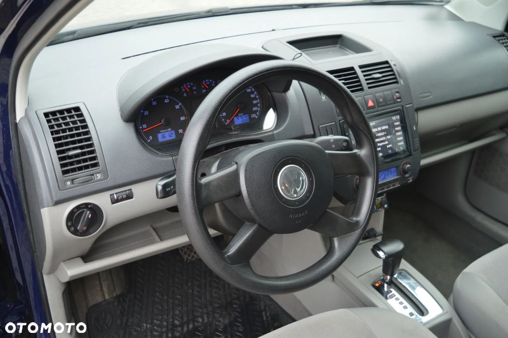 Volkswagen Polo 1.4 Automatik Comfortline - 14