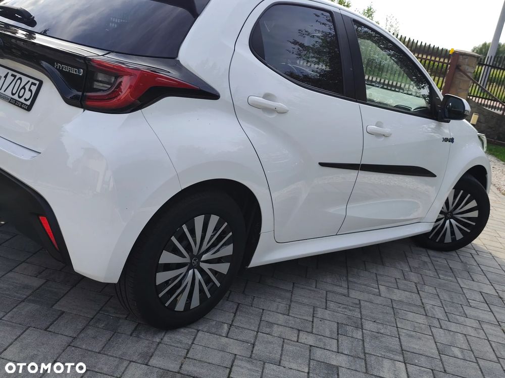 Toyota Yaris Hybrid 1.5 Premiere Edition - 6