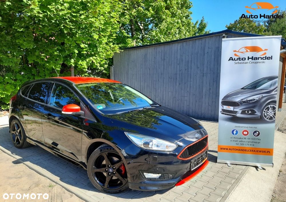 Ford Focus 1.5 EcoBoost STart-Stopp-System ST-LINE - 2