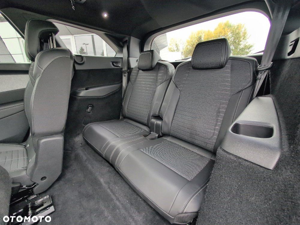 Peugeot 5008 1.2 PureTech mHEV GT S&S e-DCS6 - 14