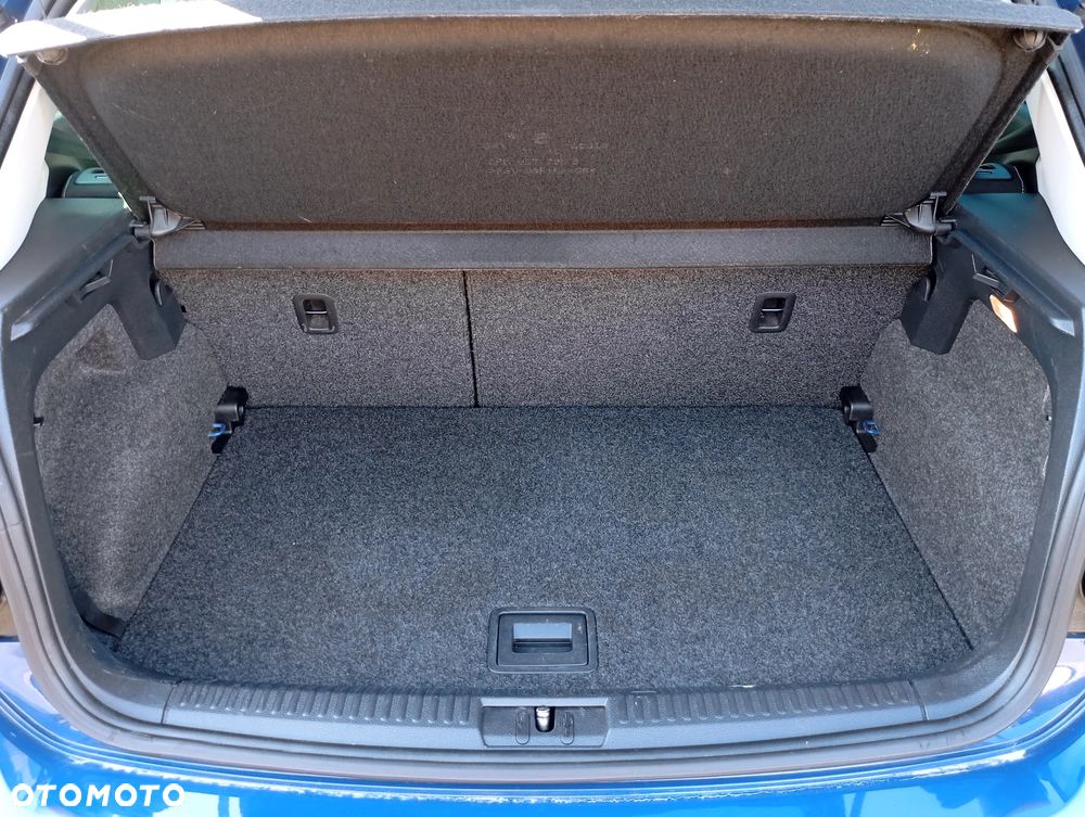 Volkswagen Polo - 26