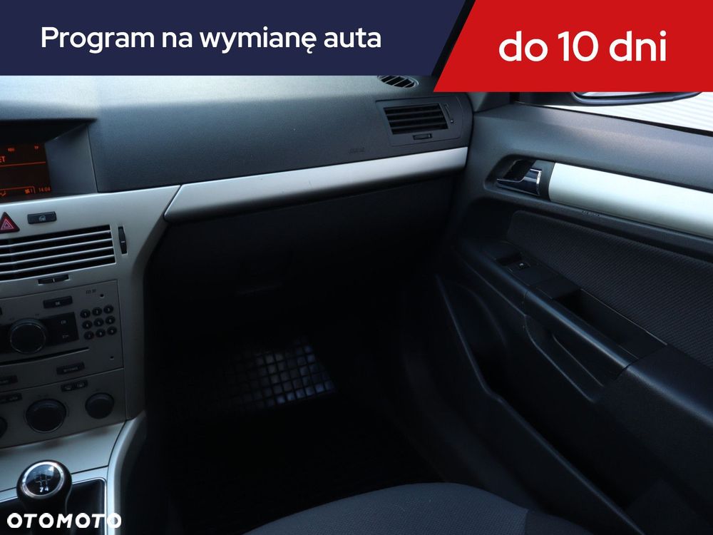Opel Astra - 10