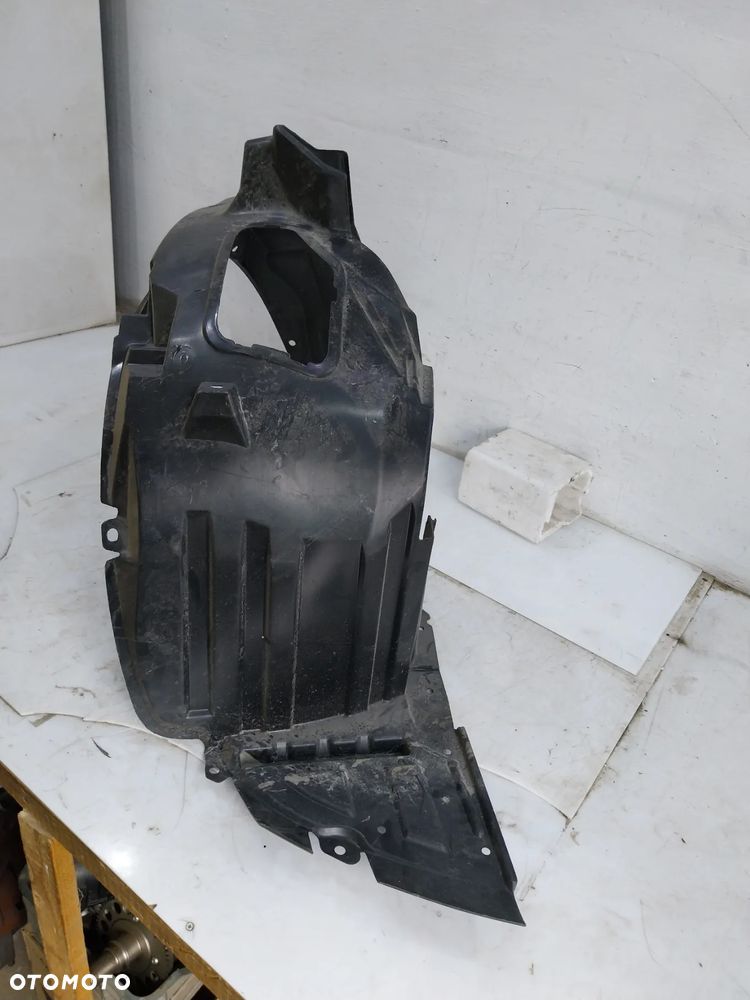 MITSUBISHI COLT IV NADKOLE PRAWE PRZÓD MR575540