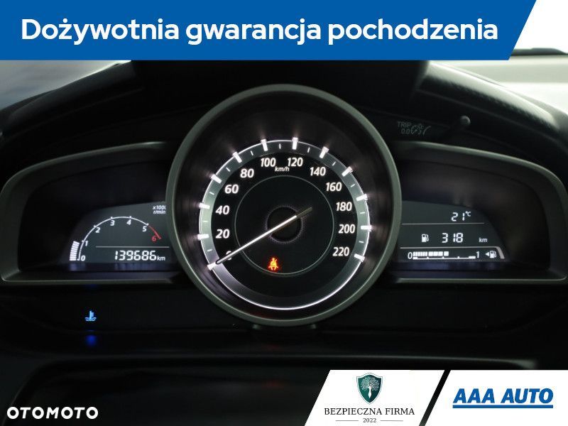 Mazda 2 - 10