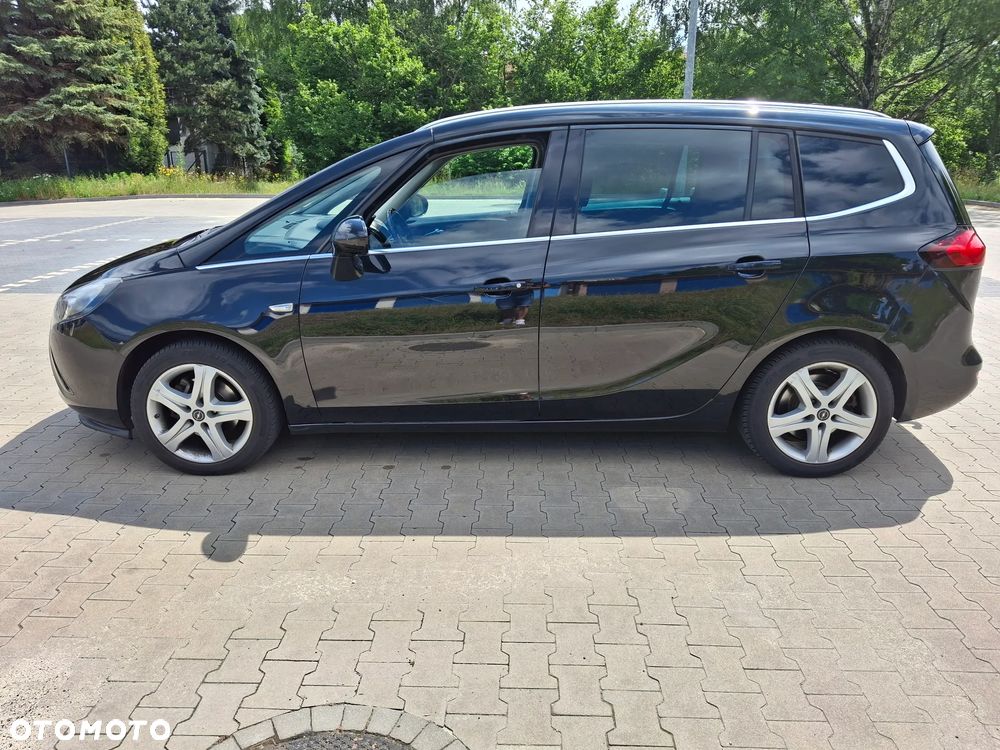 Opel Zafira - 16