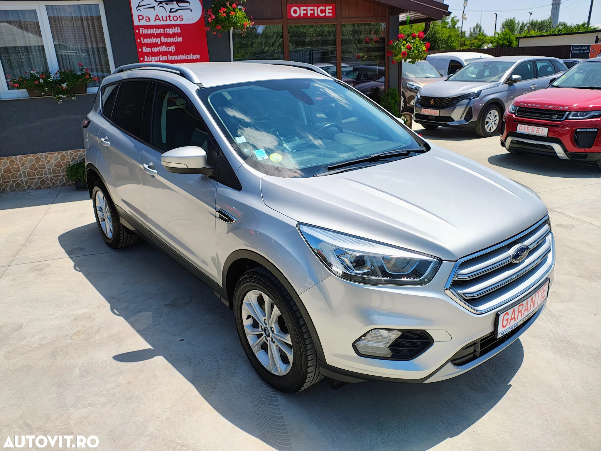 Ford Kuga 2.0 TDCi 2x4 Titanium - 18