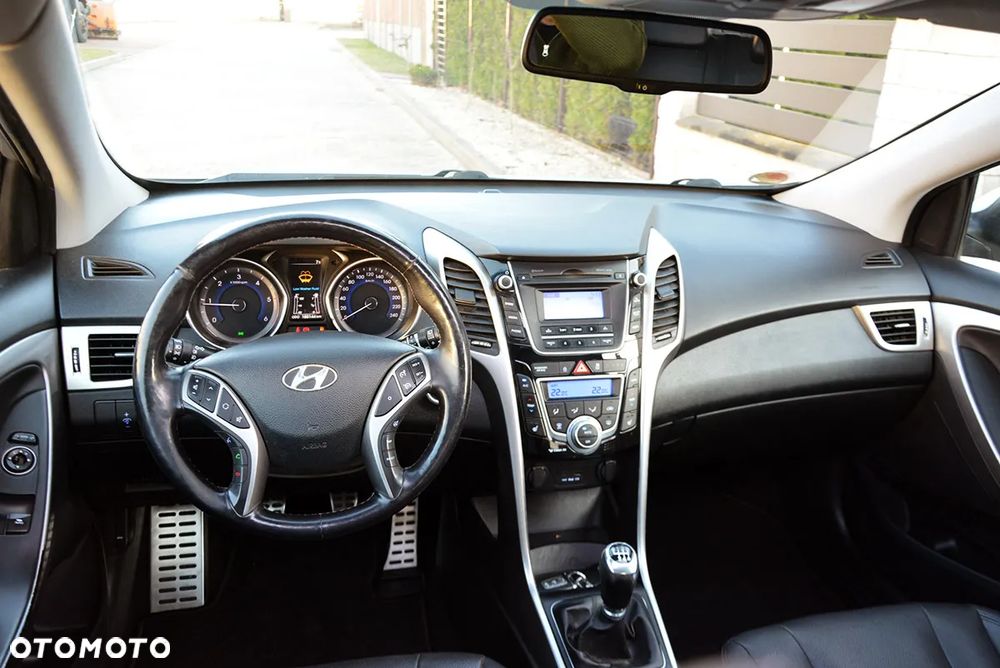 Hyundai i30 1.6 CRDi Premium - 33