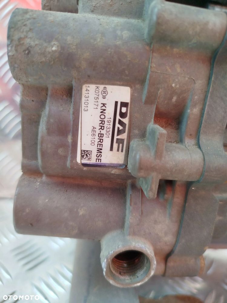 ZAWÓR OSUSZACZ POWIETRZA APS DAF XF 106 LIFT - 3