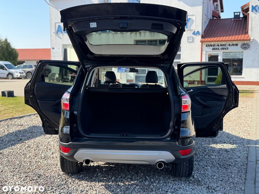 Ford Kuga - 38