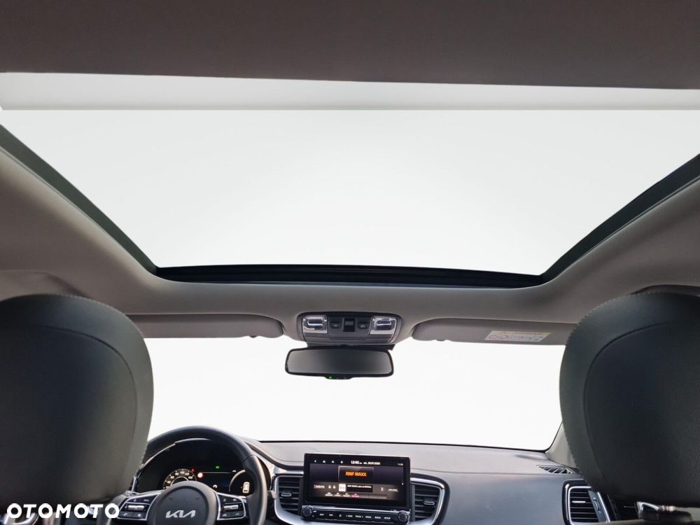Kia Ceed 1.5 T-GDI Business Line - 34