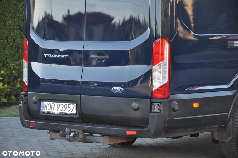 Ford Transit - 13