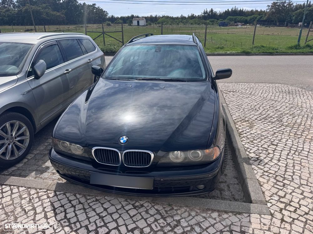 BMW 530 iA Touring - 2