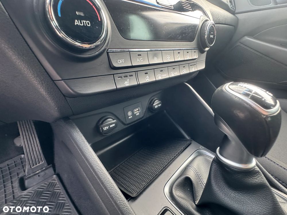 Hyundai Tucson blue 1.6 GDi 2WD Passion - 23