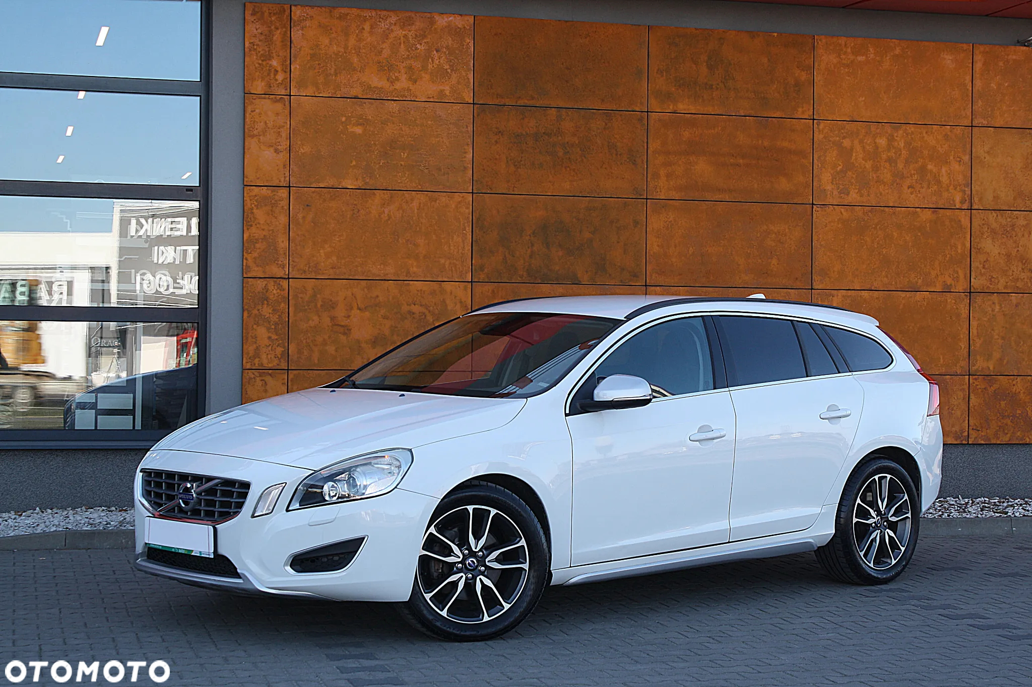 Volvo V60 - 9