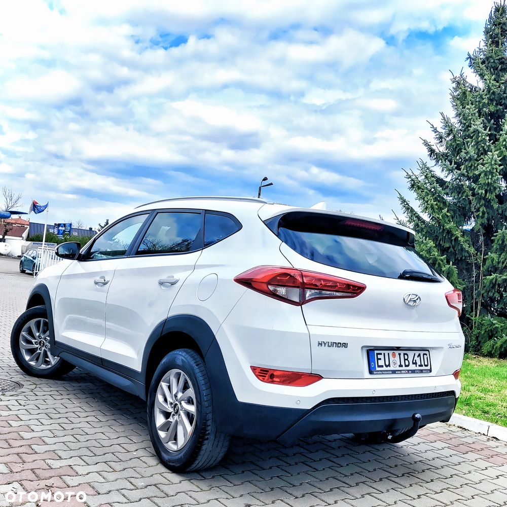 Hyundai Tucson blue 1.6 GDi 2WD Navi - 23