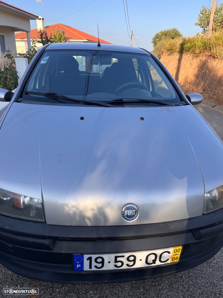 Fiat Punto 1.2 16V HLX - 2