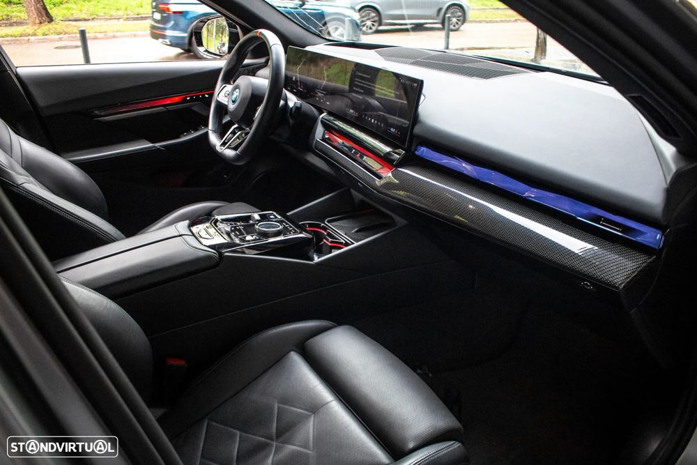 BMW i5 M60 xDrive Pack Desportivo M Pro - 37
