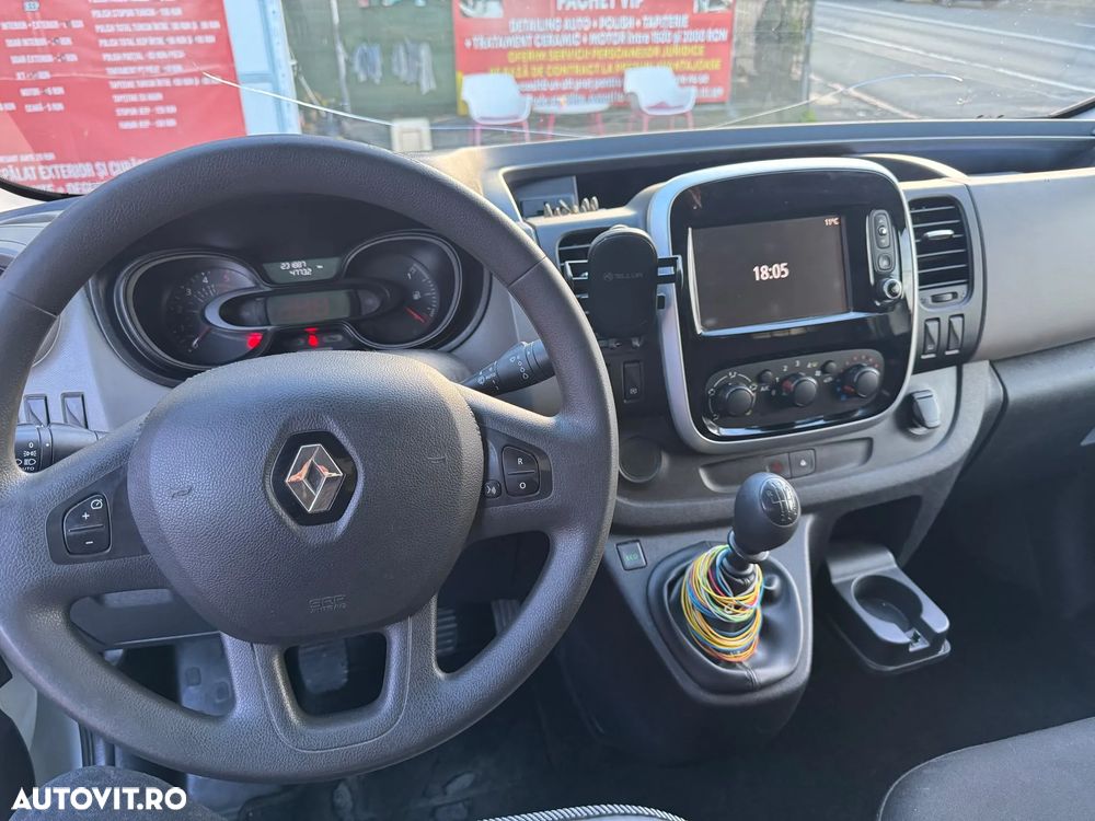 Renault Trafic Combi L2H1 7+1 Expression - 8