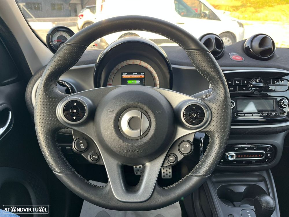 Smart ForFour Electric Drive Passion - 15
