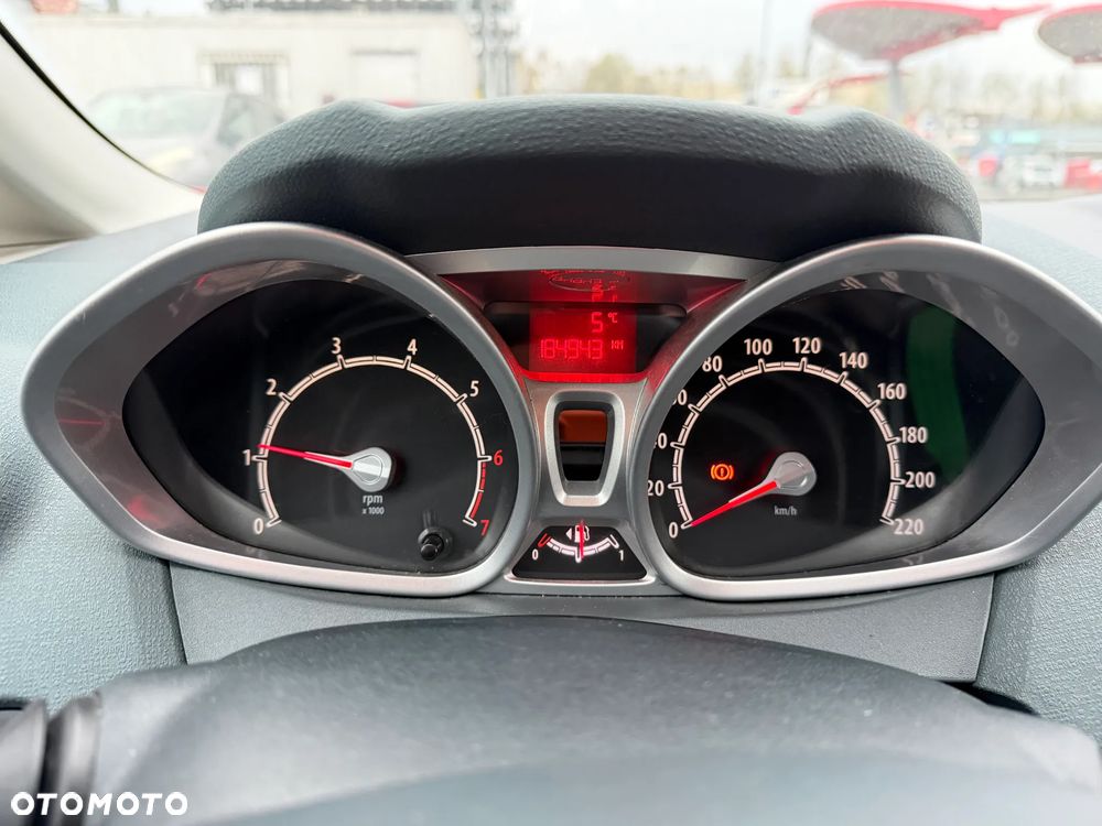 Ford Fiesta 1.25 Titanium - 16