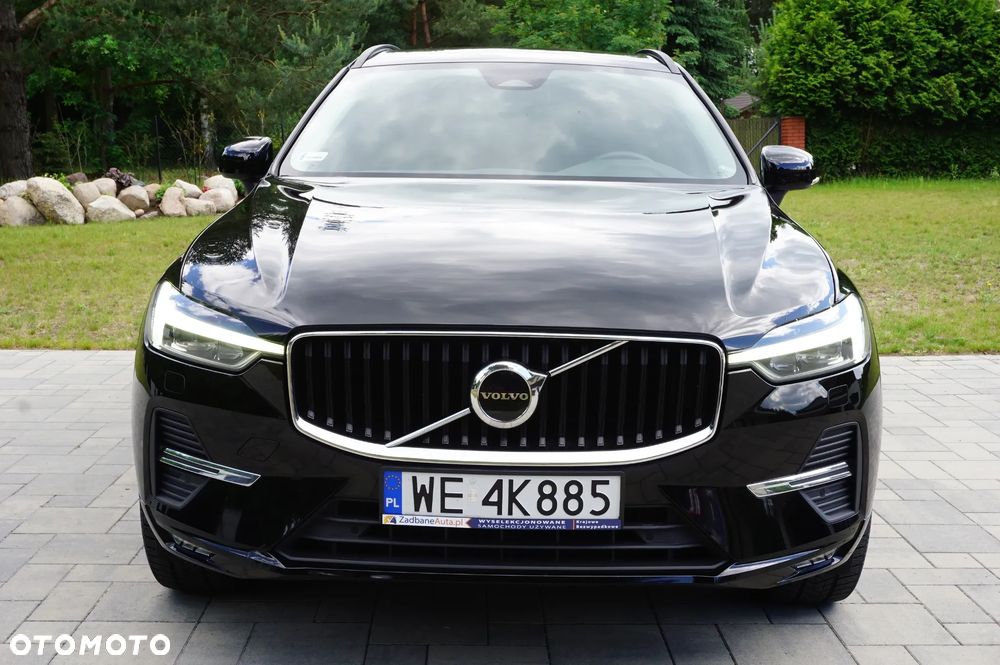 Volvo XC 60 B5 B AWD Momentum Pro - 5