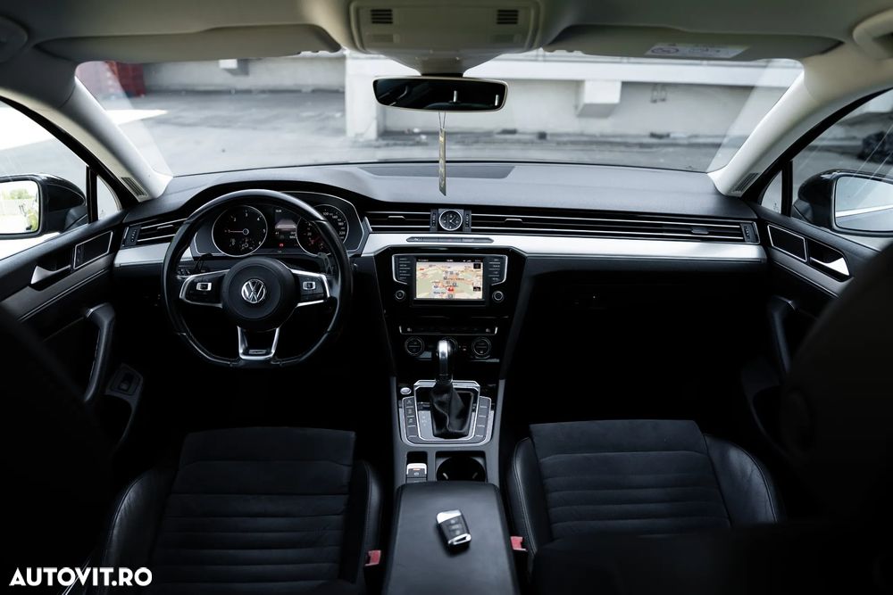 Volkswagen Passat 2.0 TDI DSG 4Motion Highline - 10