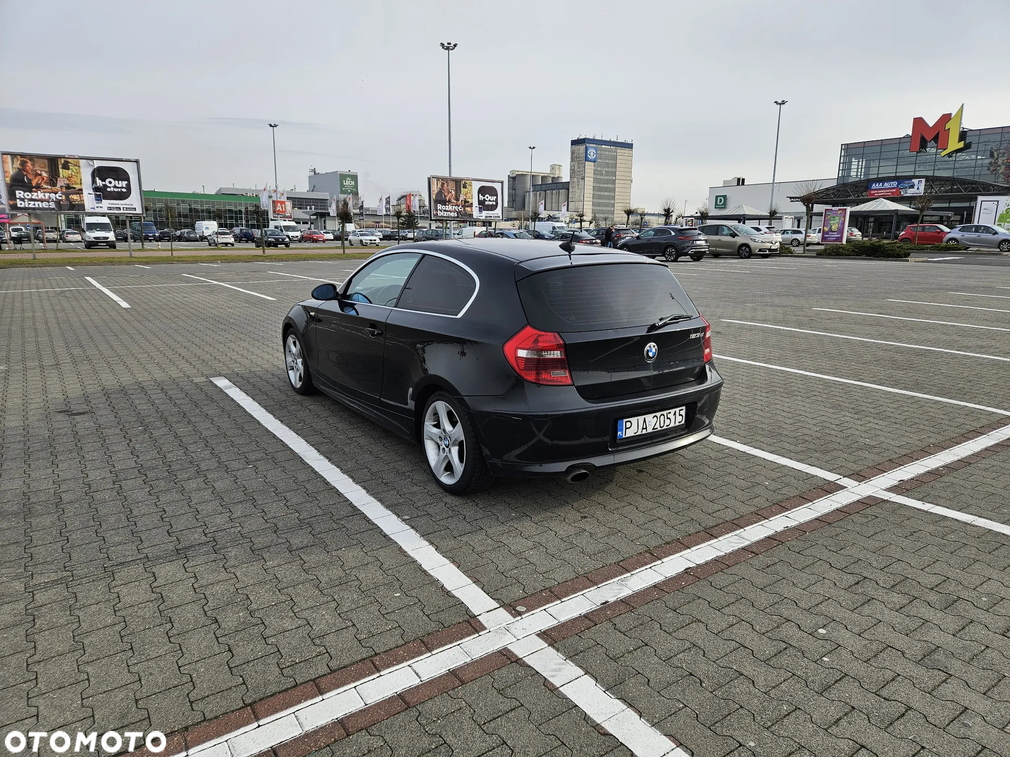 BMW Seria 1 123d - 5
