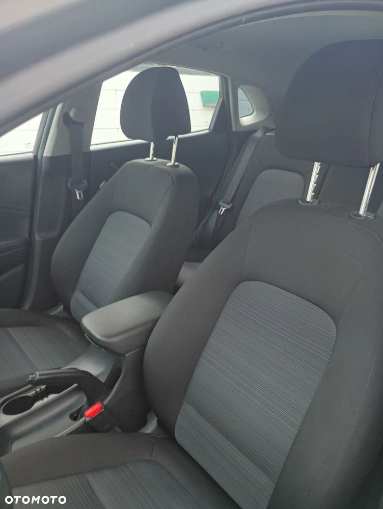 Hyundai Kona 1.0 T-GDI Intro - 25