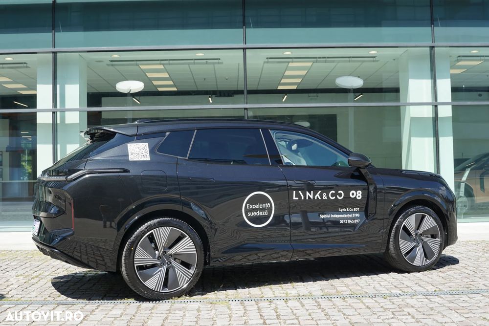 Lynk&Co 08 - 3