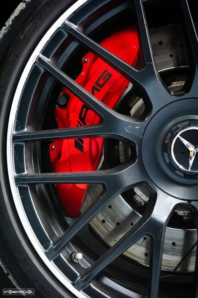 Mercedes-Benz C 63 AMG S - 47