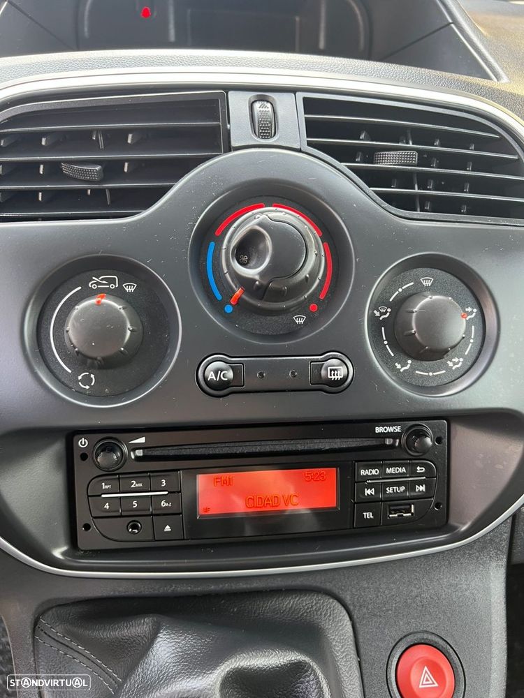 Renault Kangoo Outro - 15