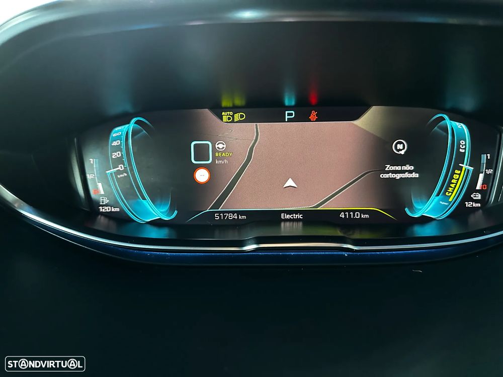 Peugeot 3008 1.6 Hybrid GT Pack e-EAT8 - 27