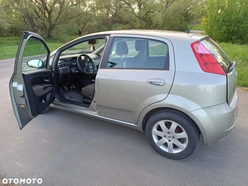 Fiat Punto 1.2 8V Active Clima - 3