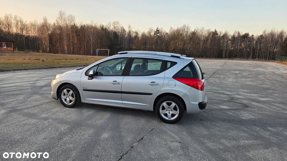 Peugeot 207 95 VTi Urban Style - 5