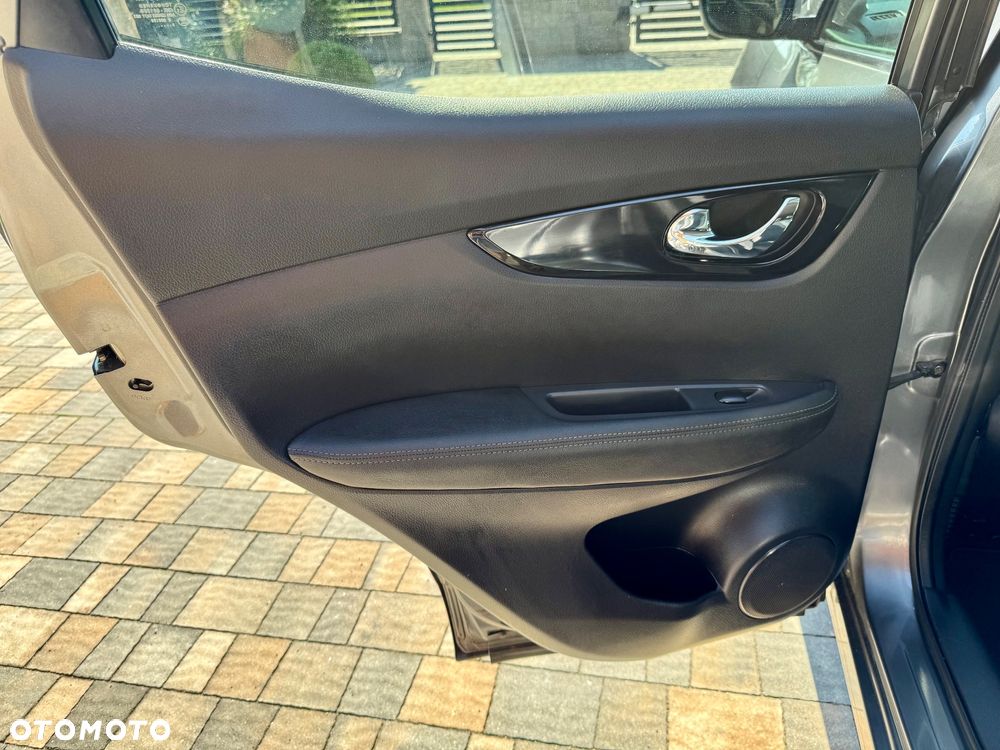 Nissan Qashqai 1.6 DIG-T TEKNA+ - 10