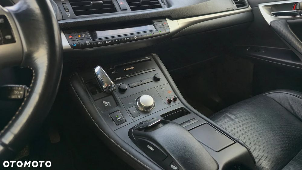 Lexus CT 200h Prestige - 15