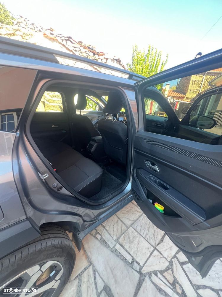 Dacia Duster 1.6 Hybrid Journey - 8