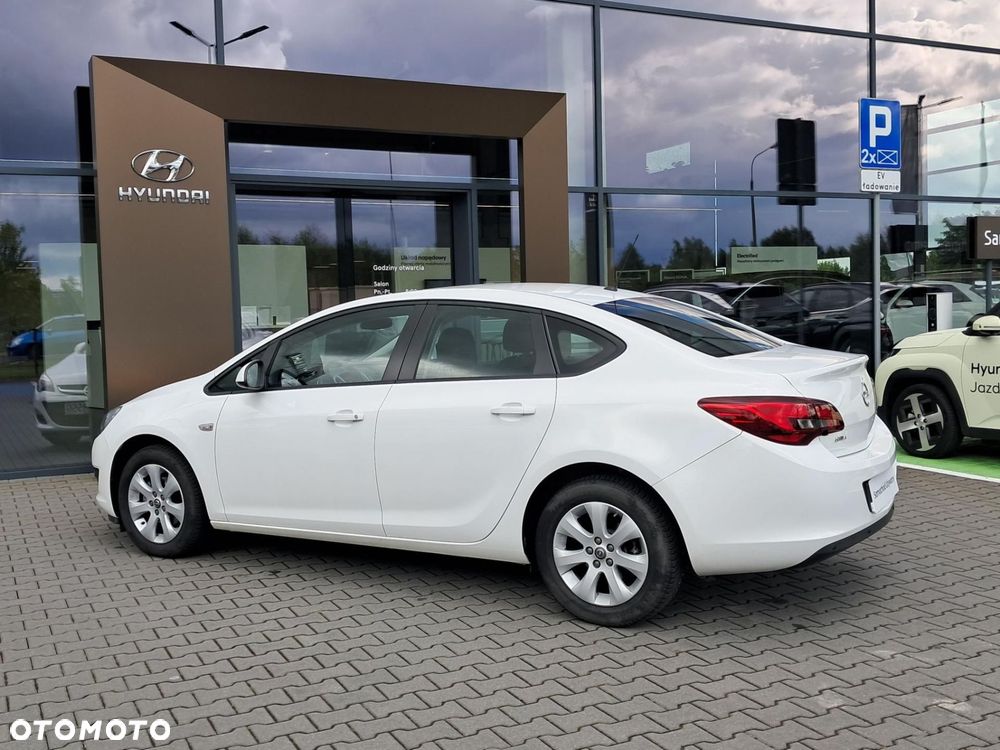 Opel Astra - 7