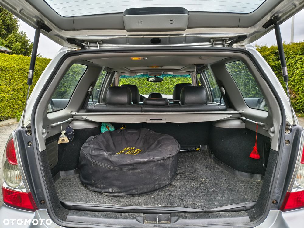 Subaru Forester 2.5 XT BAS - 24