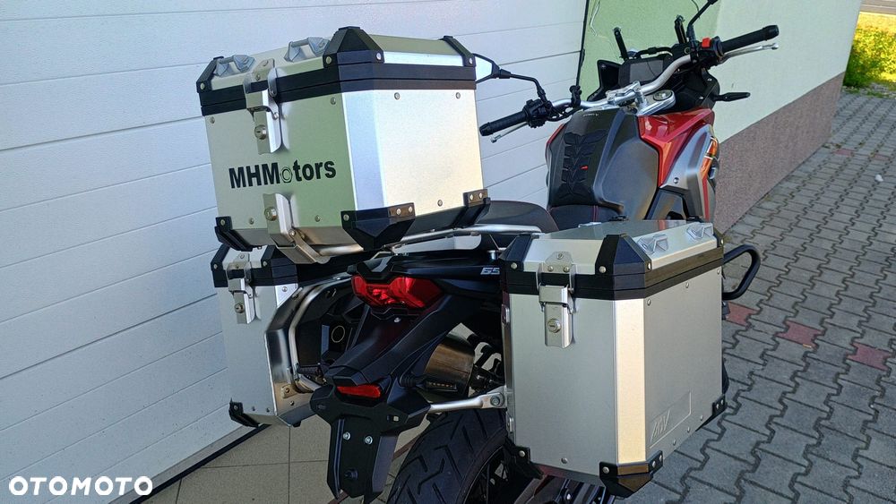 VOGE 650DSX - 30