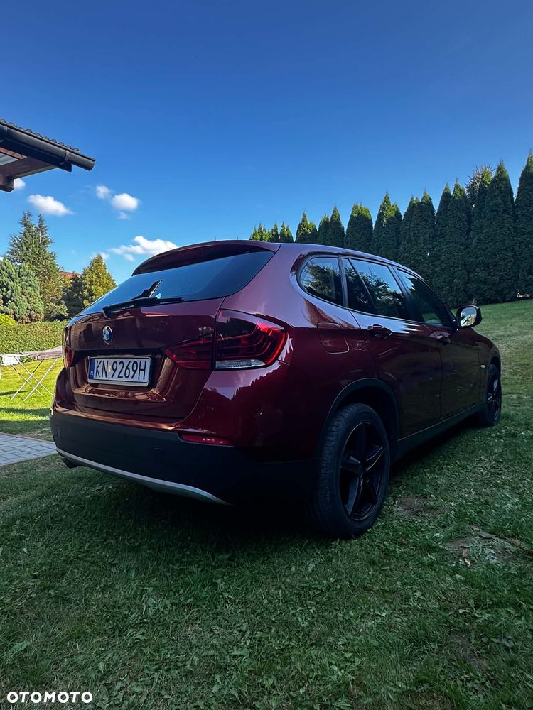 BMW X1 xDrive18d xLine - 14