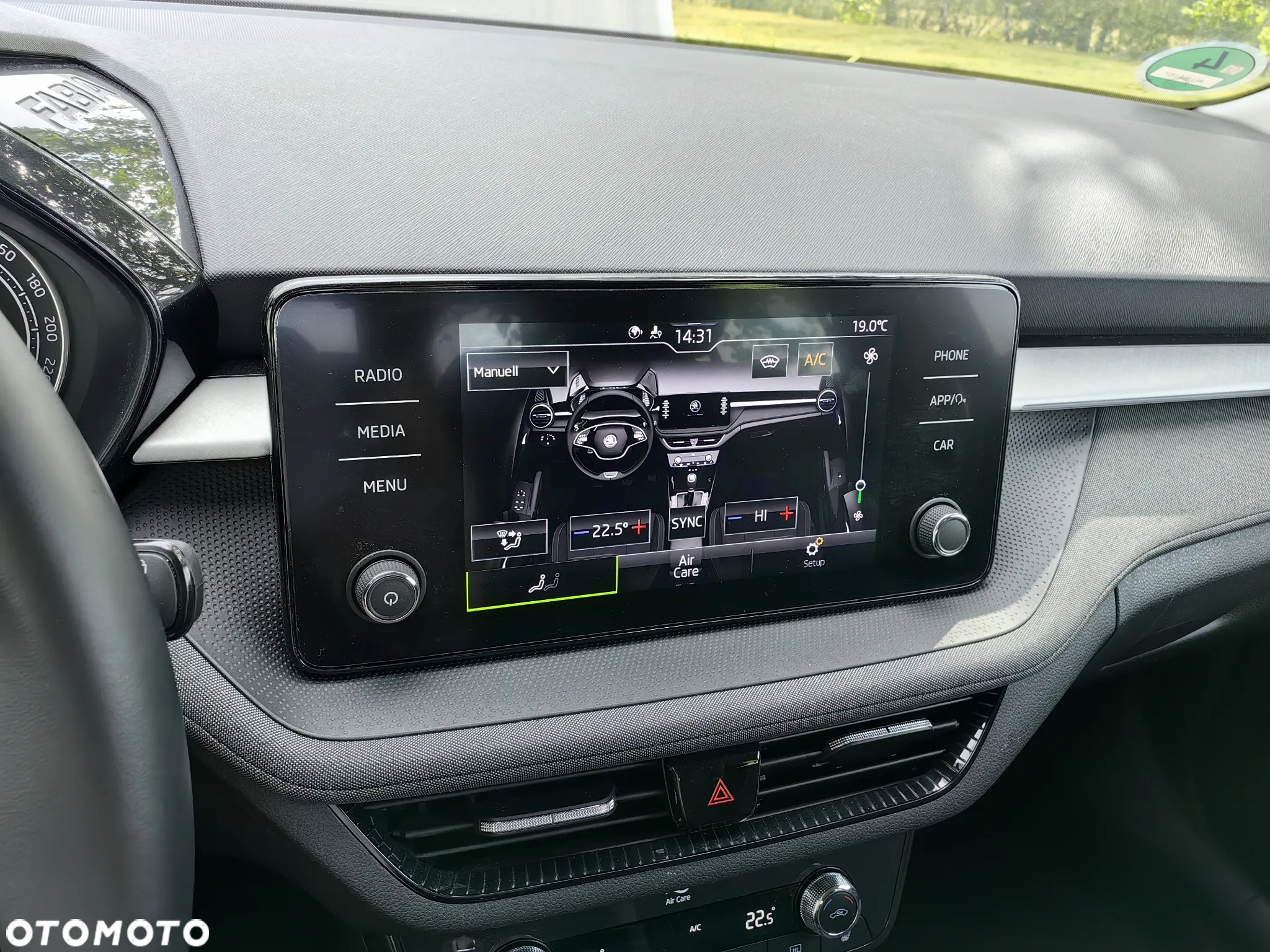 Skoda Fabia 1.0 TSI Tour - 28