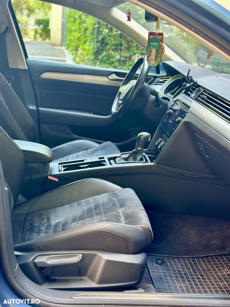 Volkswagen Passat - 13