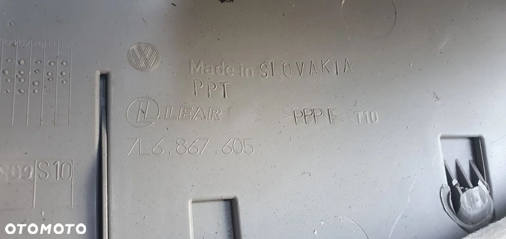 Tapicerka osłona klapy bagażnika VW Touareg 7L6867605 7L0863291A - 7