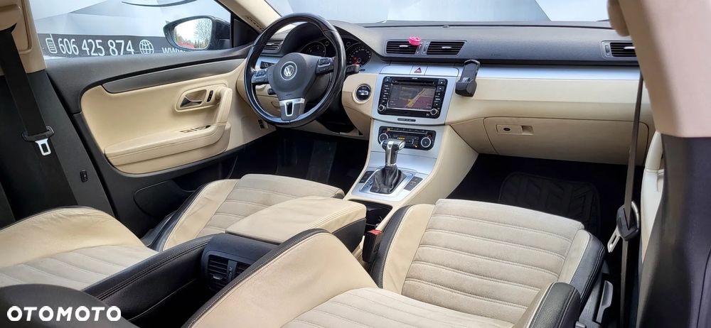 Volkswagen Passat CC - 15