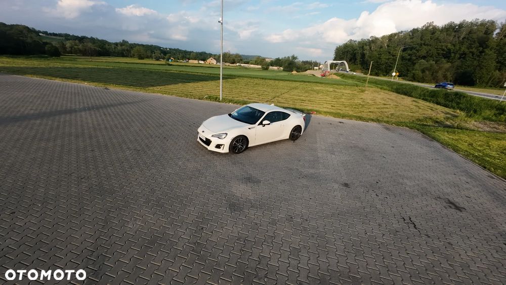 Subaru BRZ 2.0i Sport + - 18